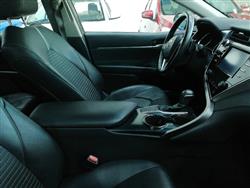 تۆیۆتا کامری